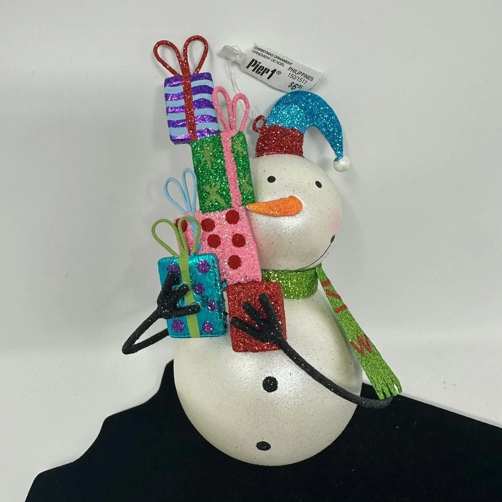 Pier 1 Christmas Ornament Unisex OS White Snowman Stacked Gifts Glitter 150/1511